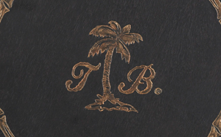 Alfresco Living is comprised of unique and distinctive accent items that are essential in putting the finishing touches on your outdoor living space.