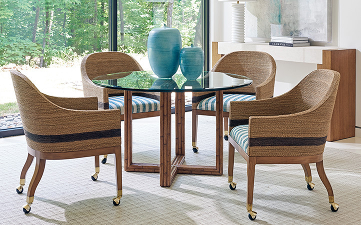 Palm Desert Dining Room Scene