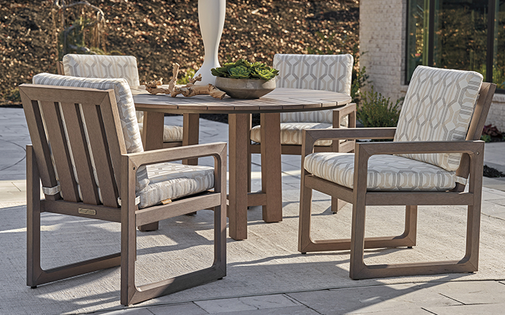 Mozambique dining room scene featuring dining table with chairs.